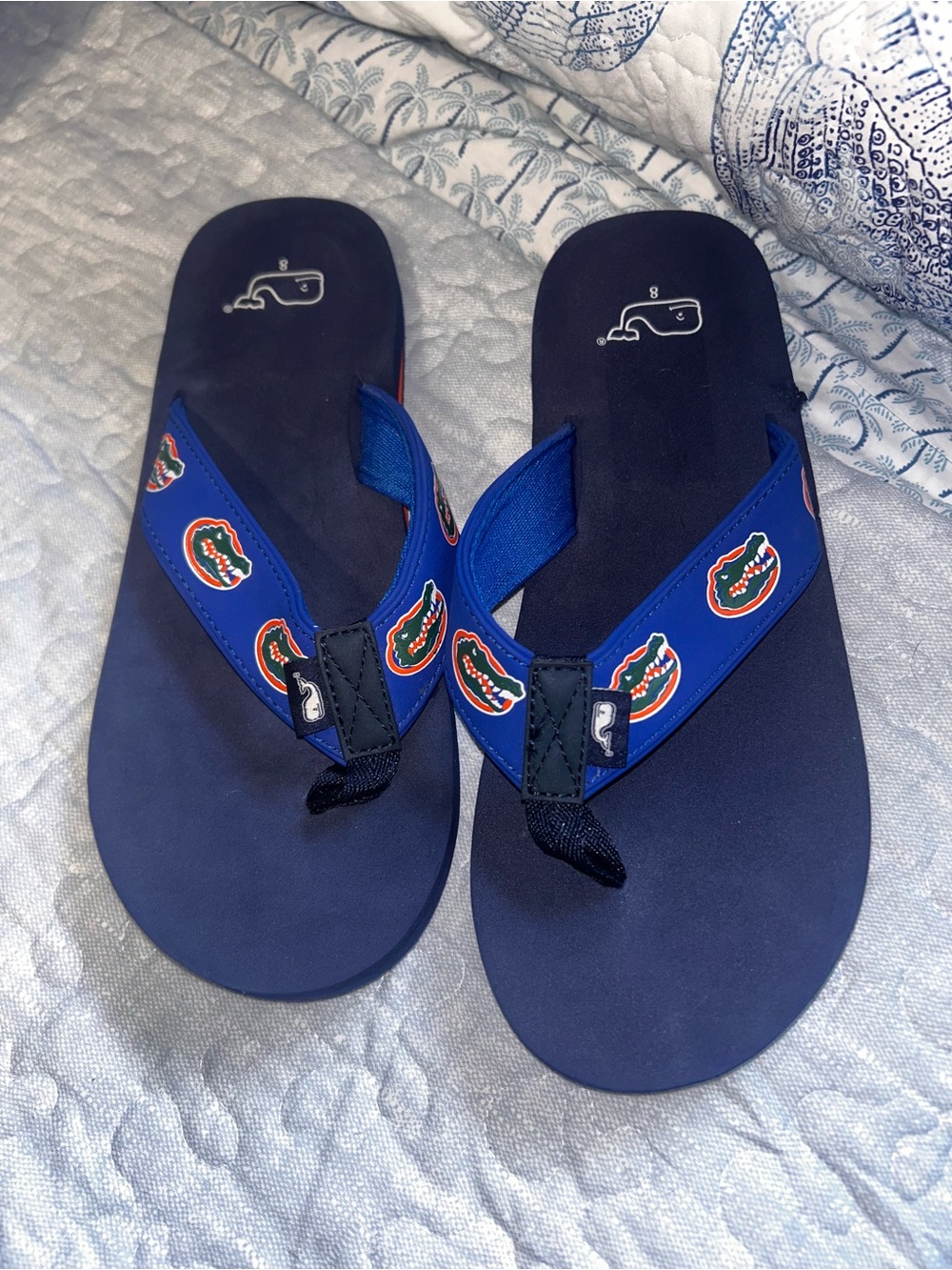 Vineyard Vines Navy Blue Florida Gators Logo Flip Flop Sandals